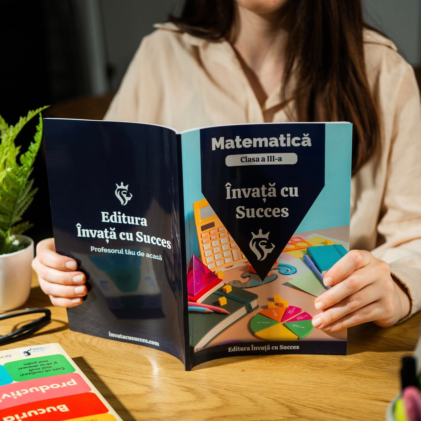 Carte Matematică Clasa a III-a, ediție color 🎨: Toată materia structurată pentru clasa a III-a