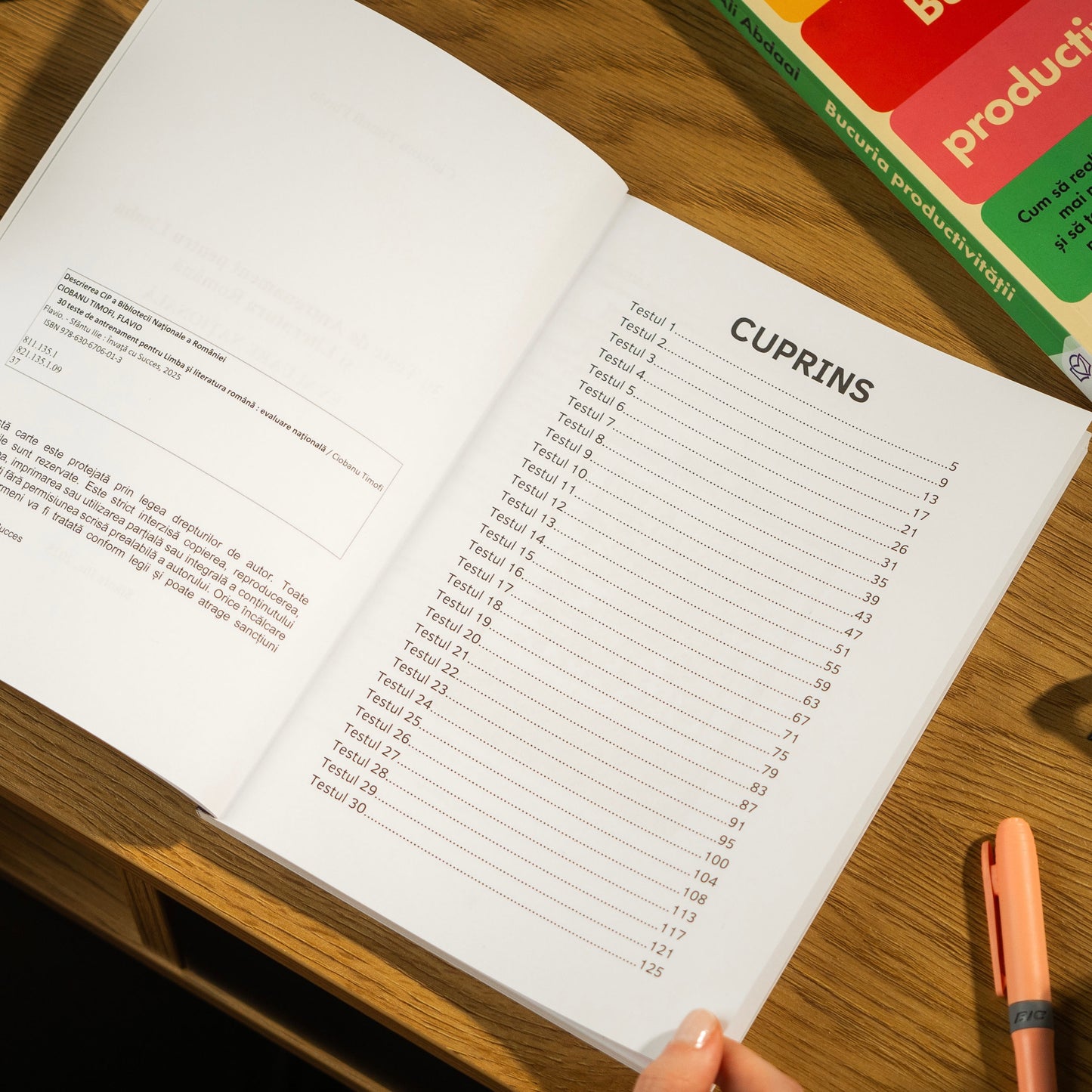 Carte cu 30 Teste de Antrenament pentru Evaluarea Națională la Limba și Literatura Română + Rezolvări